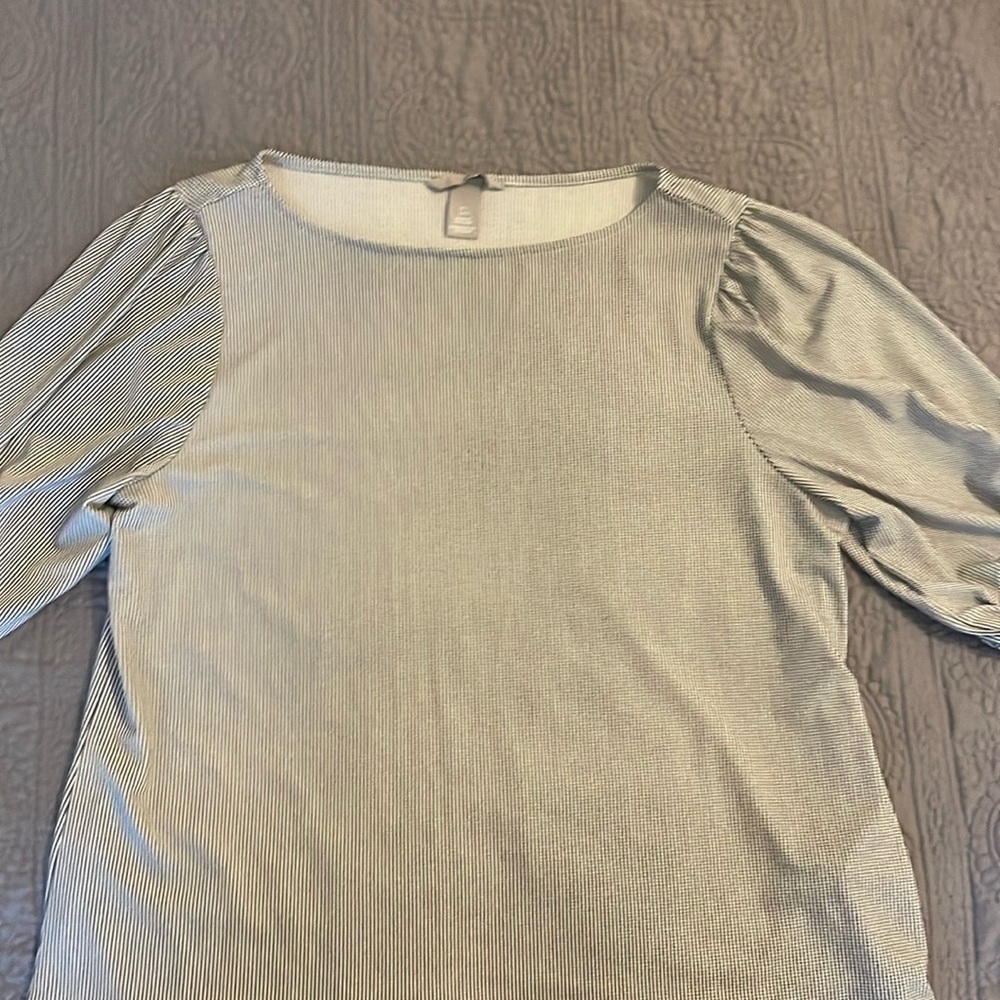 H & M Short sleeve blouse